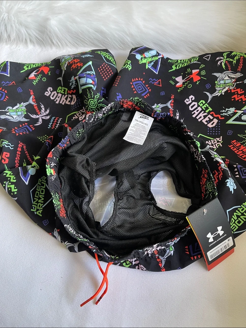 Under Armour Youth Boy’s Swim Shorts Size XL. NWT.
